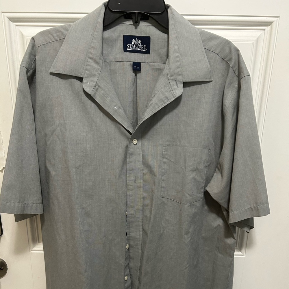 Stafford Classic Gray Button-Up Shirt